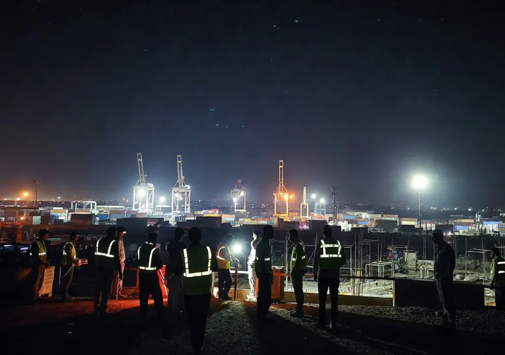 تولیدی فروش لباس کار در خوزستان